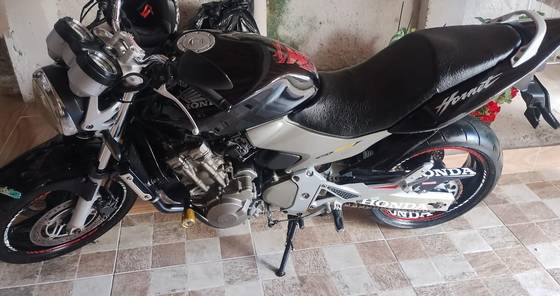 HONDA CB 600F HORNET HONDA CB 600F HORNET